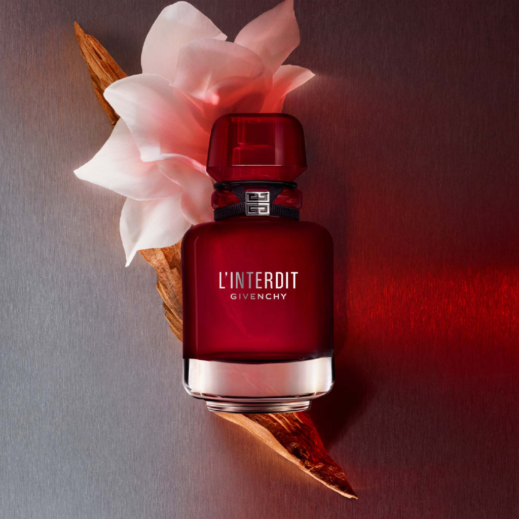 Givenchy L‘Interdit Rouge